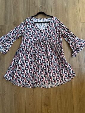 Emerald Women’s Navy & Pink Patterned V-Neck Dress